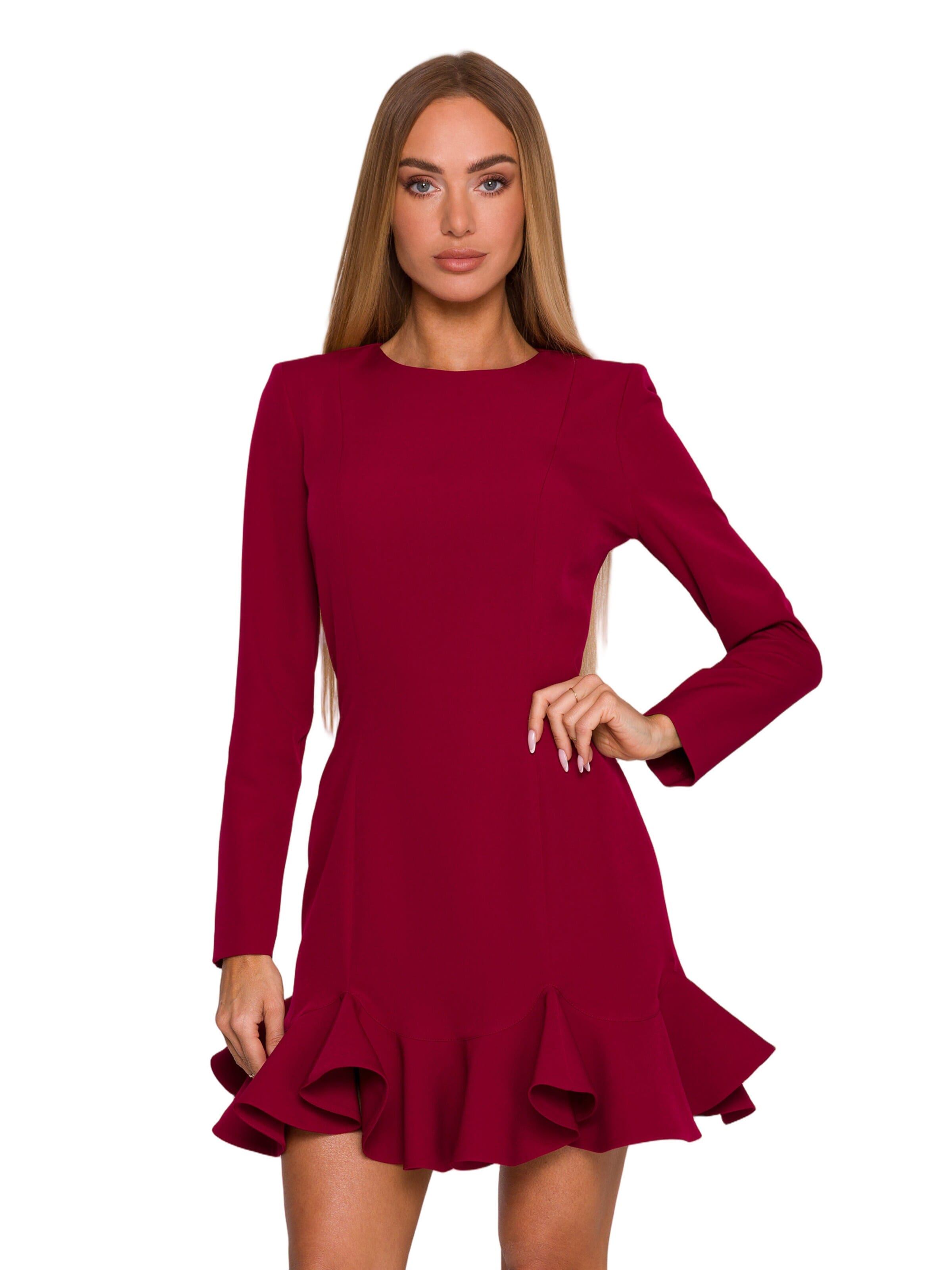 Rochie de la made of emotion pe roșu