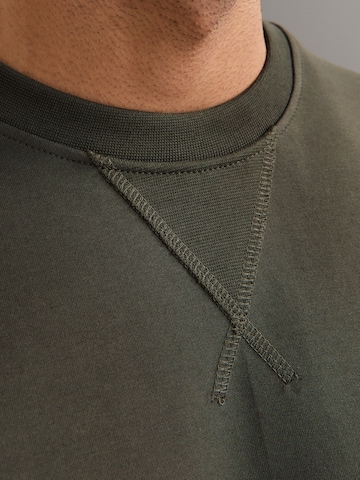 JACK & JONES Sweatshirt 'RDDScott' in Green