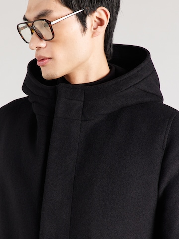 Manteau mi-saison 'NAUKANO 10' DRYKORN en noir