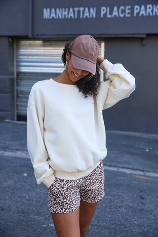 BUFFALO Regular Pants in Beige