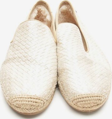 UGG Flats & Loafers in 40 in Beige