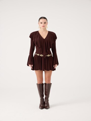 HOLLY LOLLY Kleid in Braun
