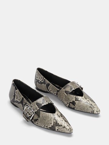 Pull&Bear Ballet Flats with Strap in Grey