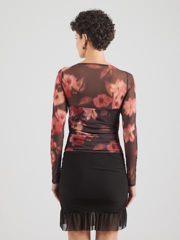 Abercrombie & Fitch Koszulka 'ZOE' w kolorze czarny