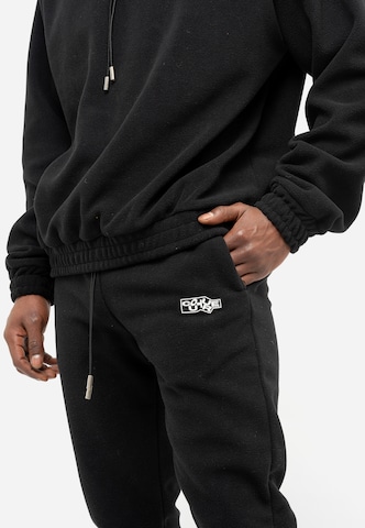 Tom Barron Tracksuit in Black