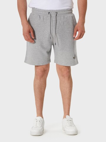 Oldskull Shorts 'Samurai' in Grau: Vorderseite