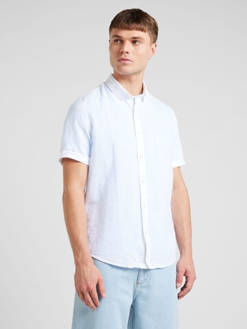 Coupe regular Chemise GARCIA en blanc : devant