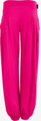 Winshape Loosefit Sporthose 'WTE3' in Pink