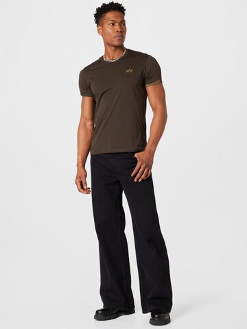 ALPHA INDUSTRIES T-Shirt in Braun