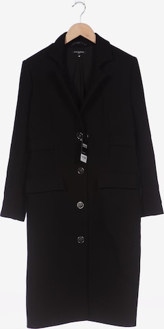 Ana Alcazar Jacket & Coat in S in Black: front