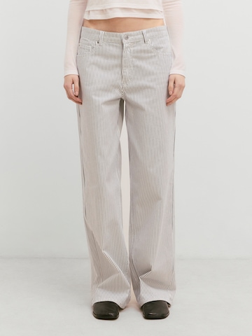 EDITED Wide leg Jeans 'Liv' in Wit: voorkant