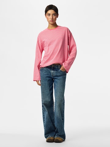 Tricou 'PCSADIE' de la PIECES pe roz