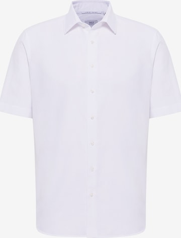 ETERNA Button Up Shirt in White: front