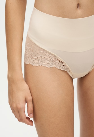 Culotte 'UNDIETECTABLE' SPANX en beige