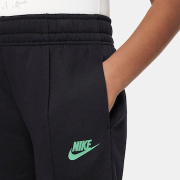 Nike Sportswear Tapered Pants in Black