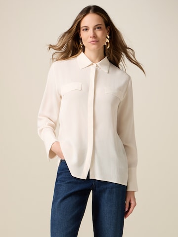 oltre - Blusa en blanco: frente