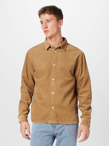Regular fit Camicia di WEEKDAY in beige: frontale