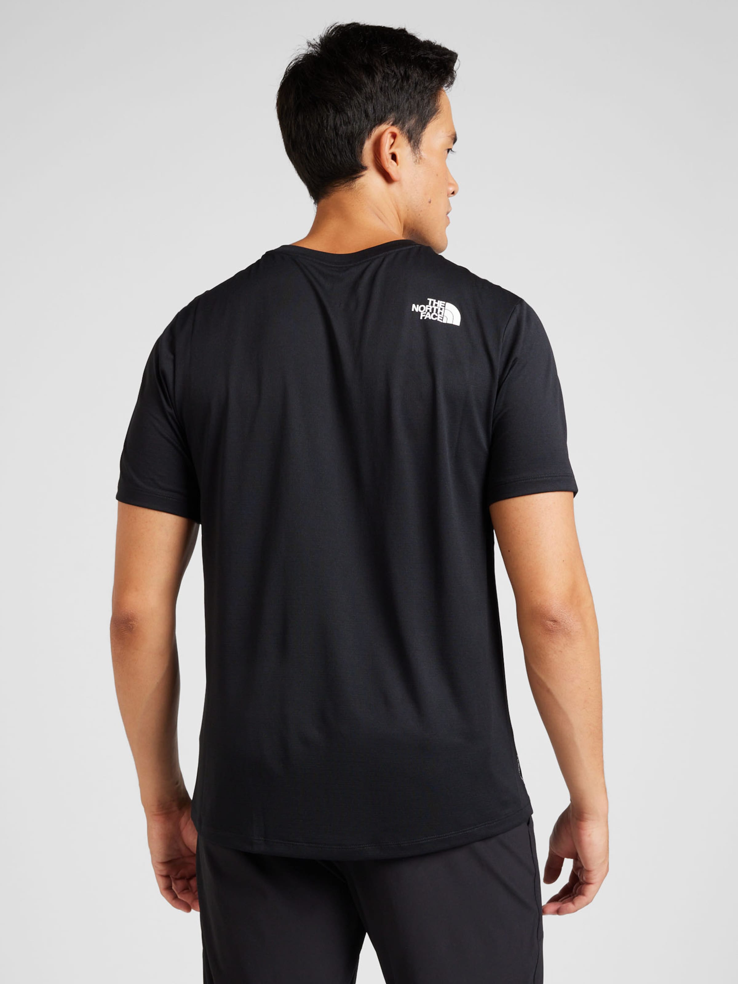 THE NORTH FACE Maglia funzionale in Nero ABOUT YOU