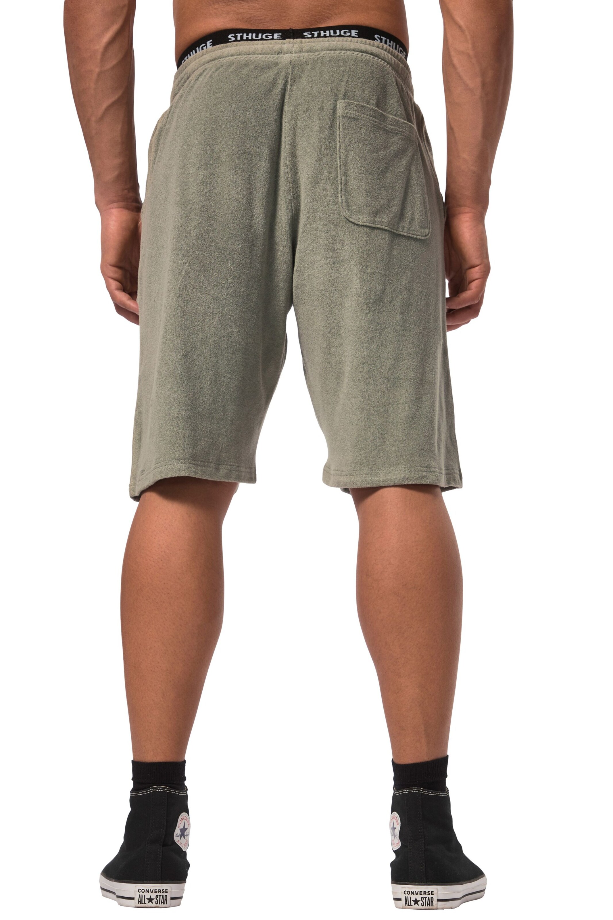 STHUGE Regular Trousers in Green