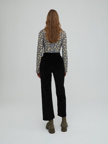 EDITED Wide leg Broek 'Arden' in Zwart