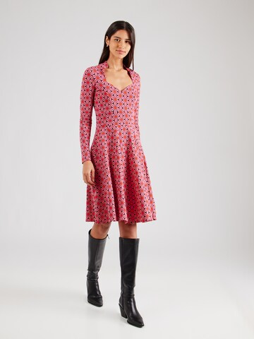 Blutsgeschwister Kleid in Pink: Vorderseite