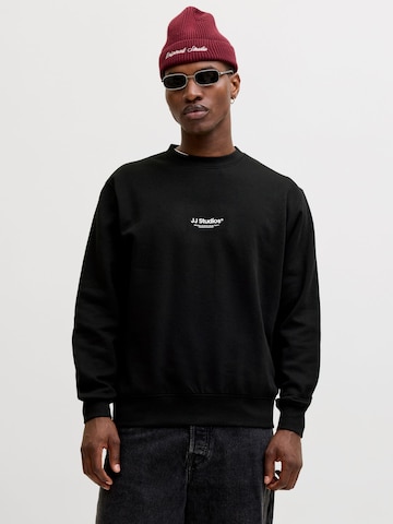 Sweat-shirt 'JJESoho' JACK & JONES en noir : devant
