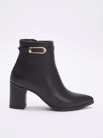 Trendyol Ankle boots in Black