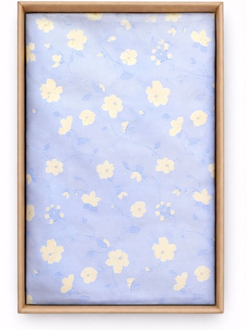 Suitable Pocket Square in Blue