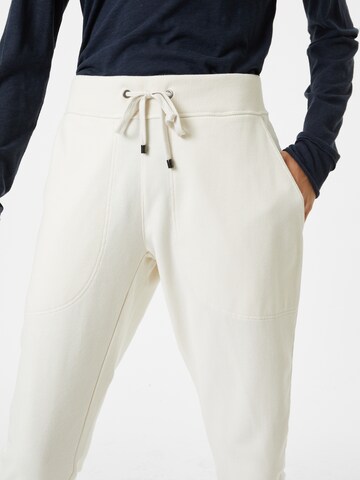 Juvia Lużny krój Spodnie w kolorze biały