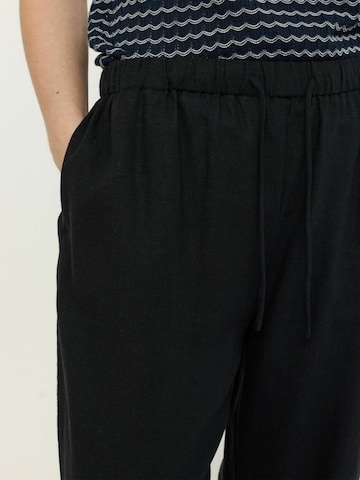 Soft Rebels Szabványos Nadrág ' SRYindi ' - fekete