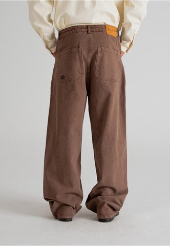 Prohibited Baggy Jeans 'Scout' in Bruin