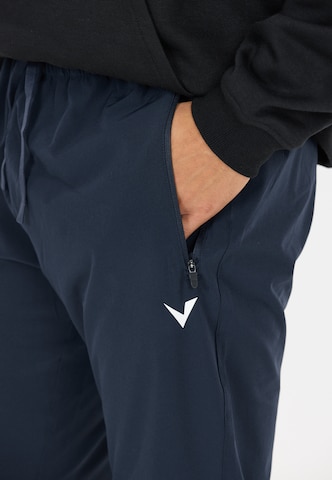 Virtus Tapered Sportbroek 'Benan V2' in Blauw