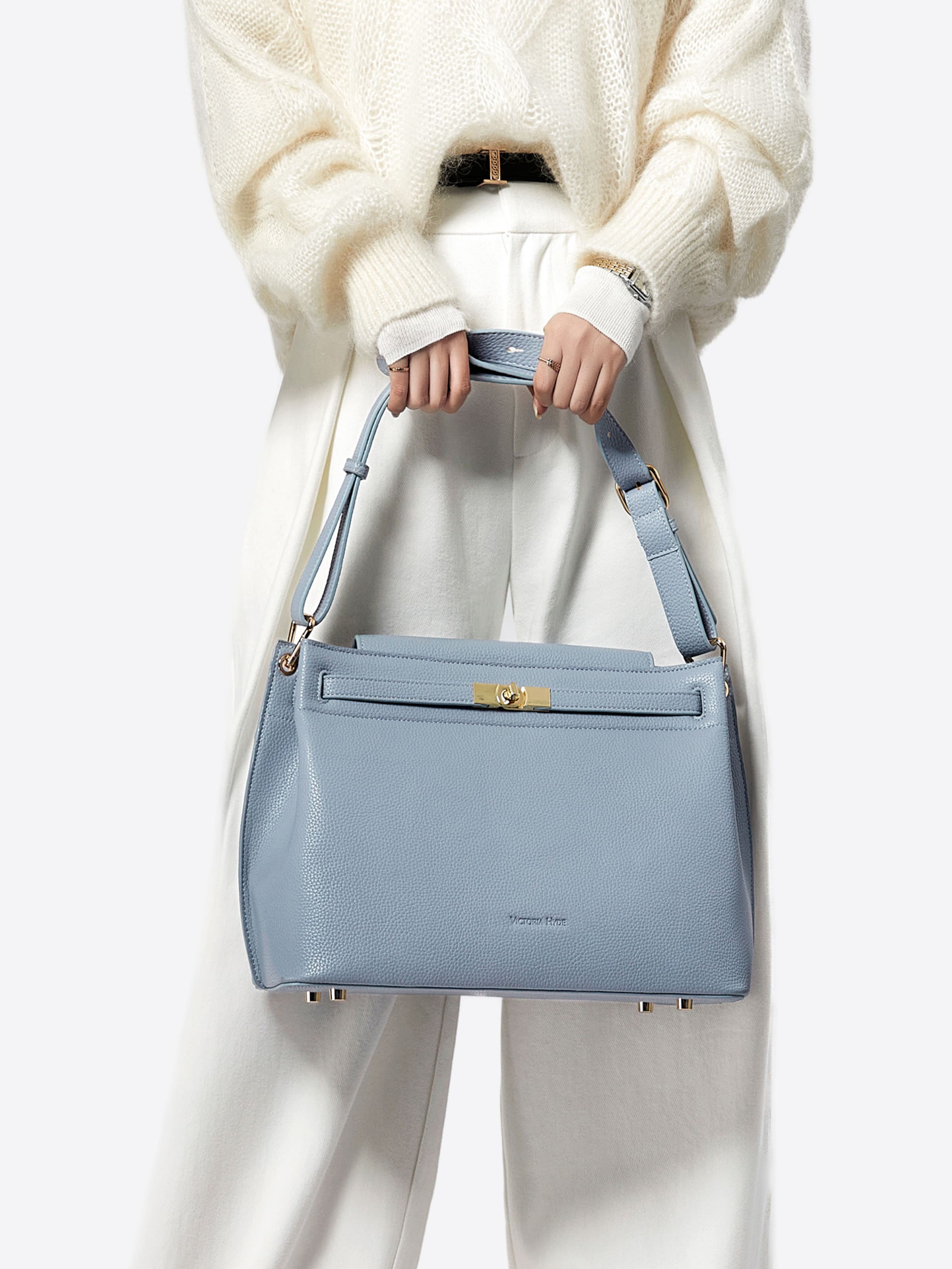 Victoria Hyde Schoudertas ' Alla ' in Blauw: voorkant