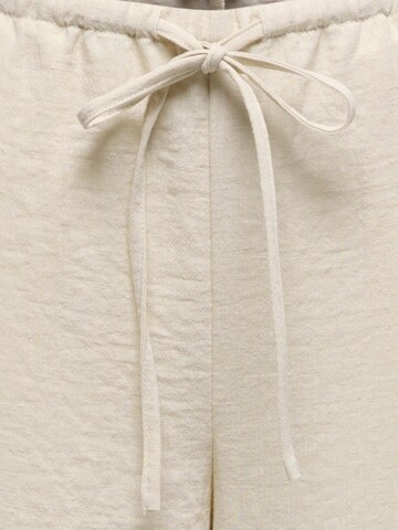 JDY Wide leg Trousers 'JDYCARA' in Beige