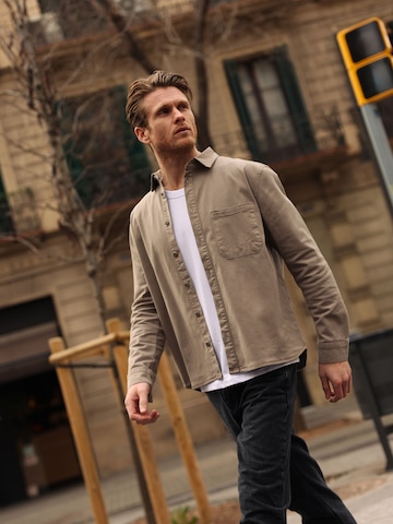 DAN FOX APPAREL Regular fit Ing 'Justin' - zöld