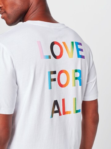 BOSS T-shirt 'TLove' i vit