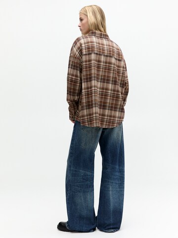 Pull&Bear Blouse in Bruin
