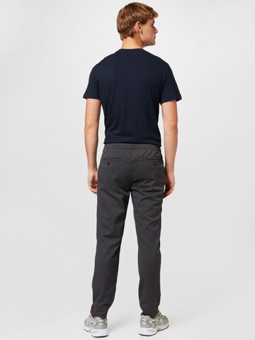 Abercrombie & Fitch Regular Trousers in Grey