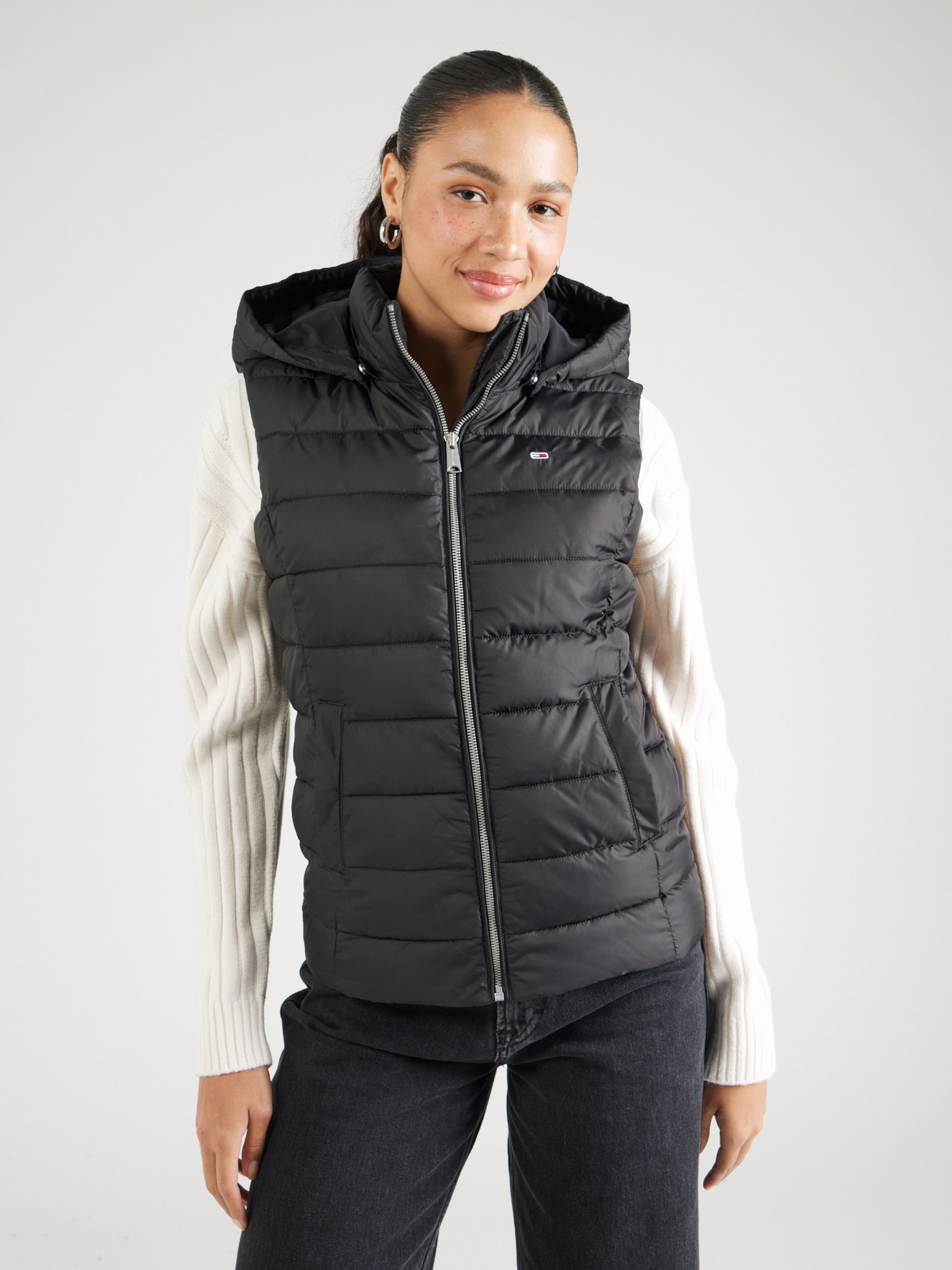 Tommy jeans vest hotsell