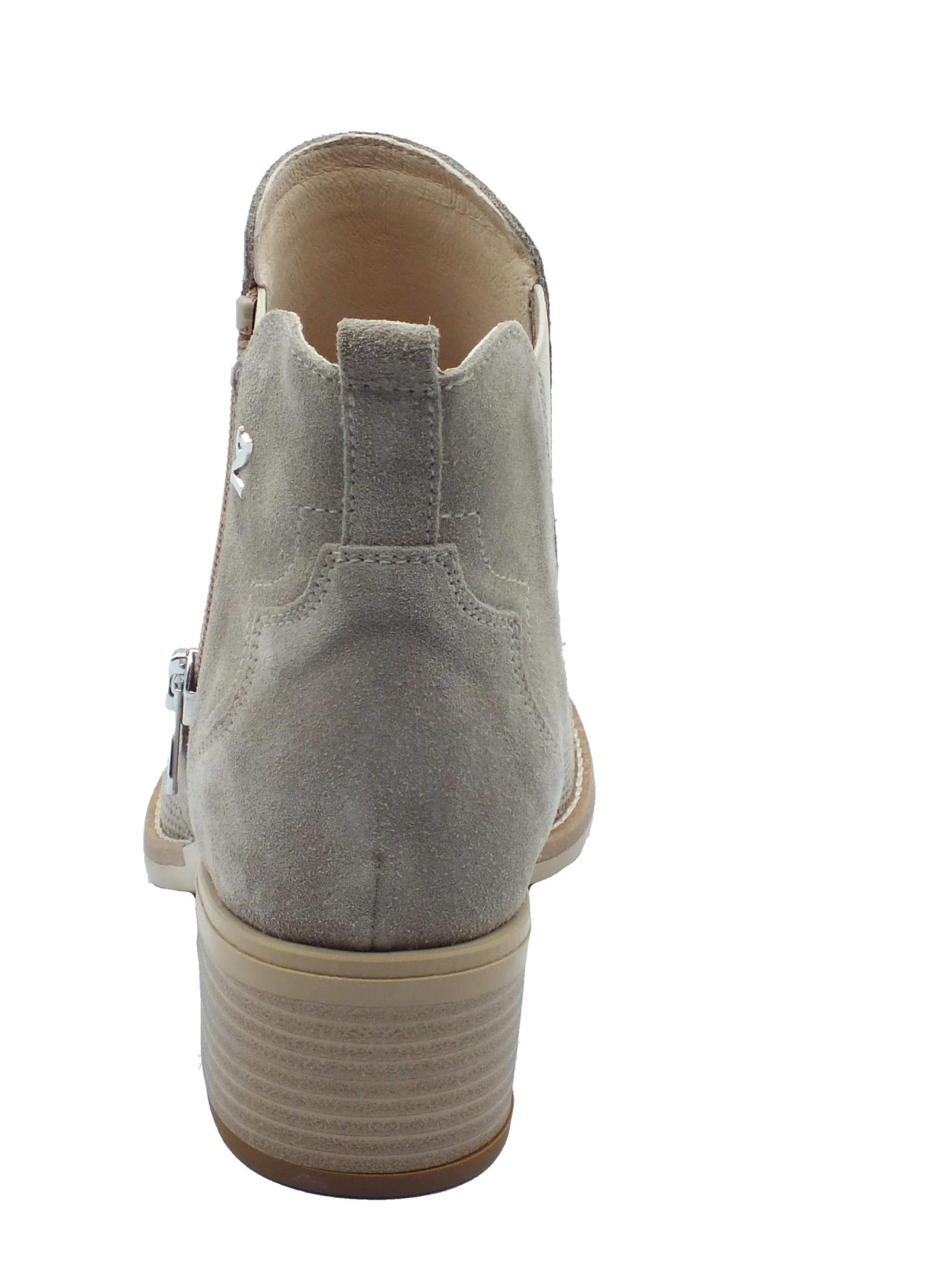 Nero Giardini Ankle boots 'Nero Giardini Tronchetti con tacco Donna E615120D Velour Creta pelle beige' in Beige