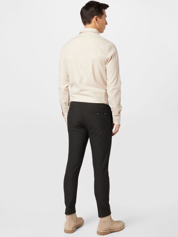 !Solid Regular Pants in Black