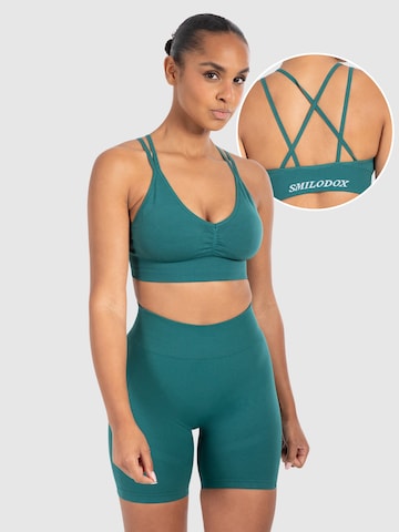 Smilodox Sporttop ' Katrin ' in Groen: voorkant