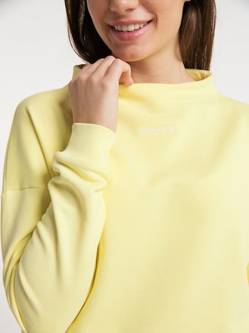 SOMWR Sweater in Yellow