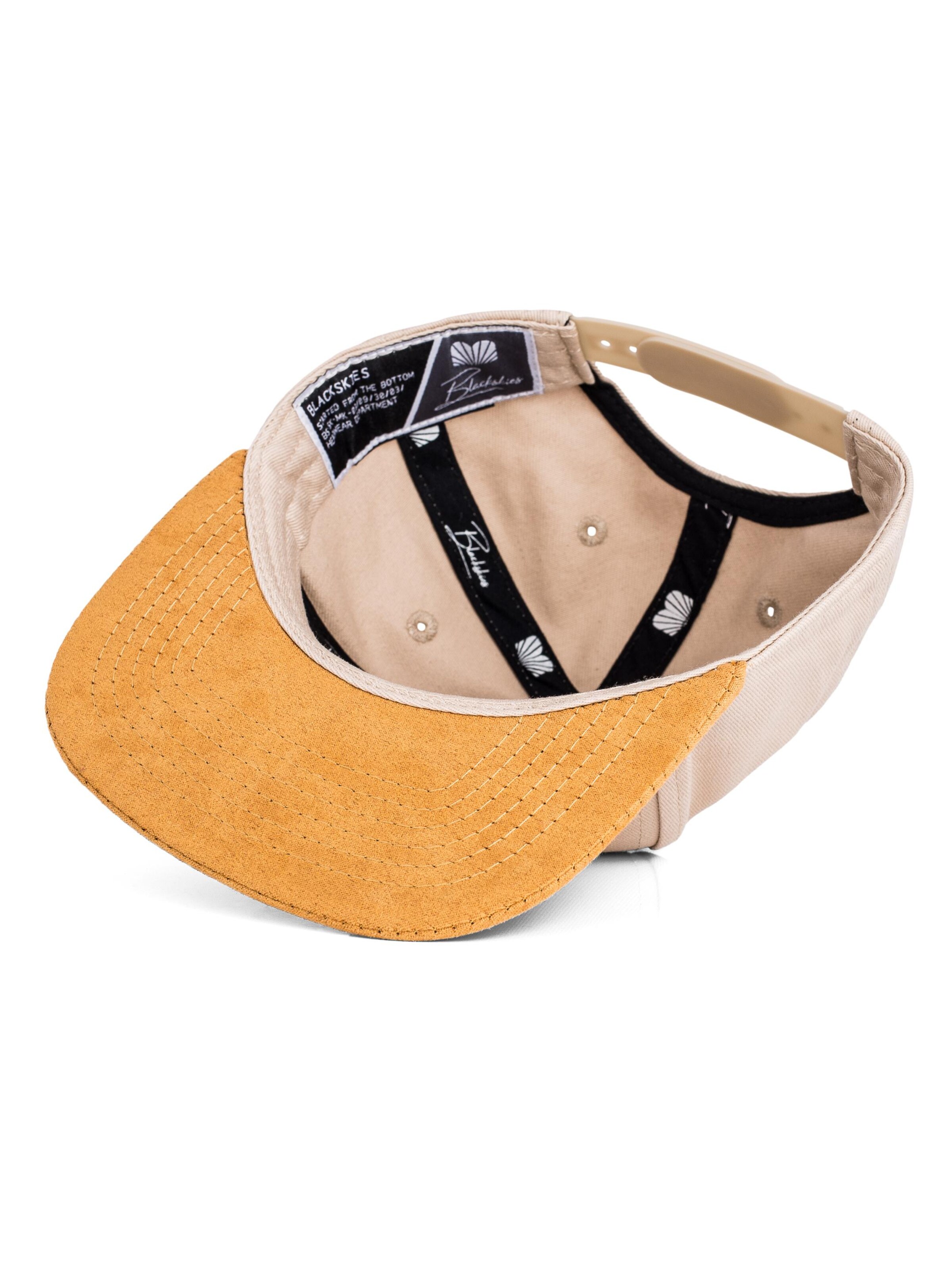 Blackskies Hut 'Essentials'‌ in Beige