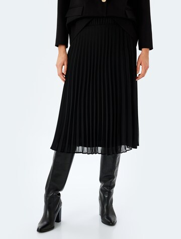Koton Skirt in Black: front