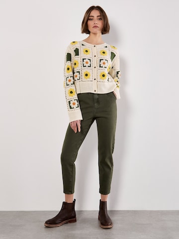 Cardigan ' ' Apricot en jaune