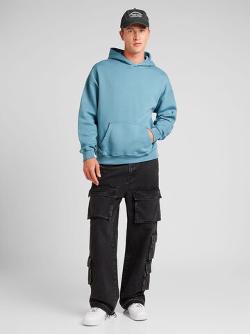 Abercrombie & Fitch Sweatshirt 'ESSENTIAL' in Blauw