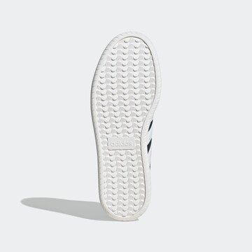 ADIDAS SPORTSWEAR Низкие кроссовки 'Barreda' в Синий