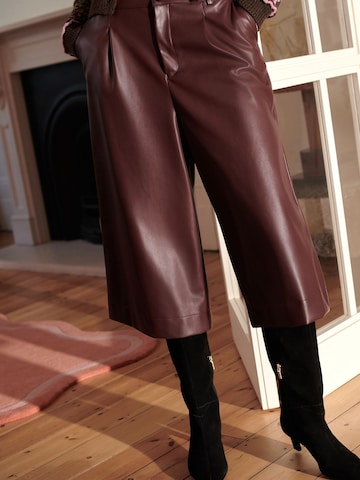 Next Wide leg Bandplooibroek in Rood: voorkant