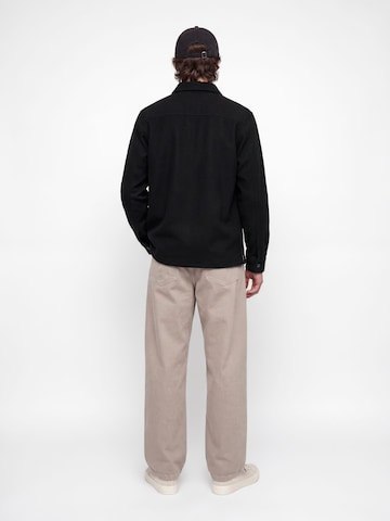 JACK & JONES Regular fit Button Up Shirt 'JJERegent' in Black